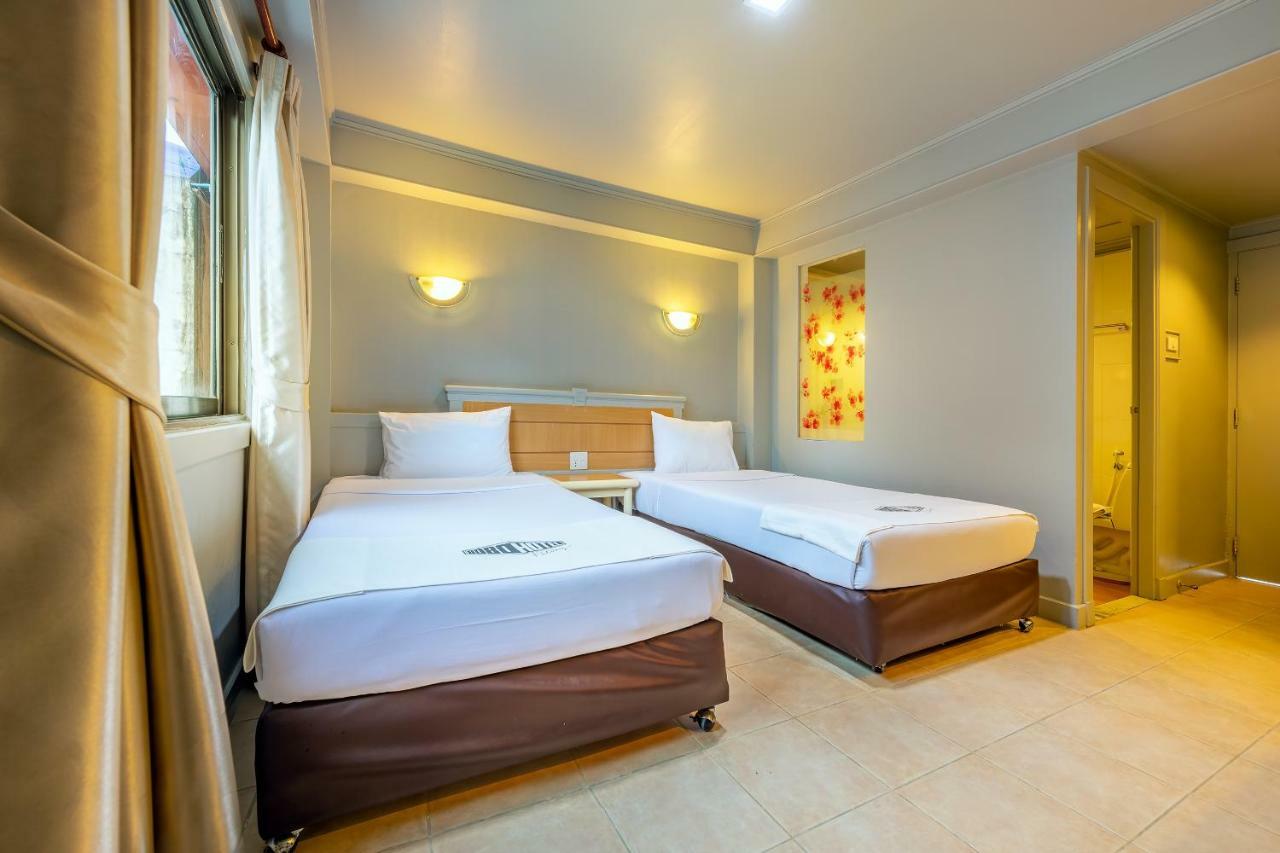 Patong Beachfront Boutique Hotel Luaran gambar